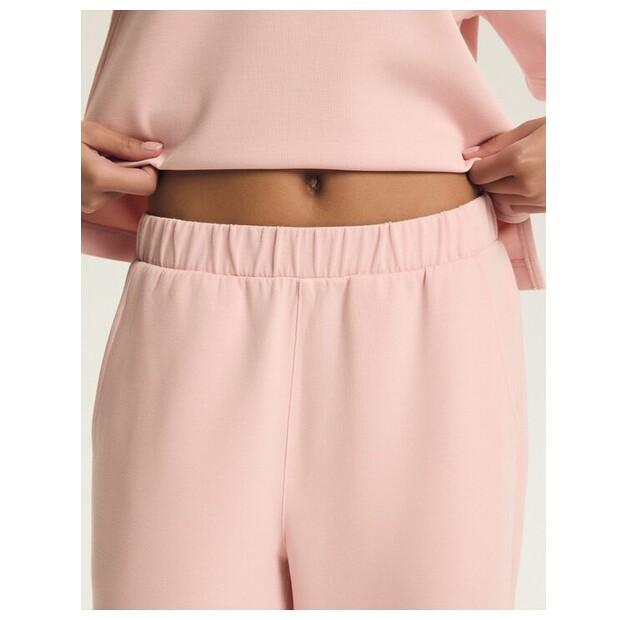 Colocar: blusa y pantalones Henderson 45312