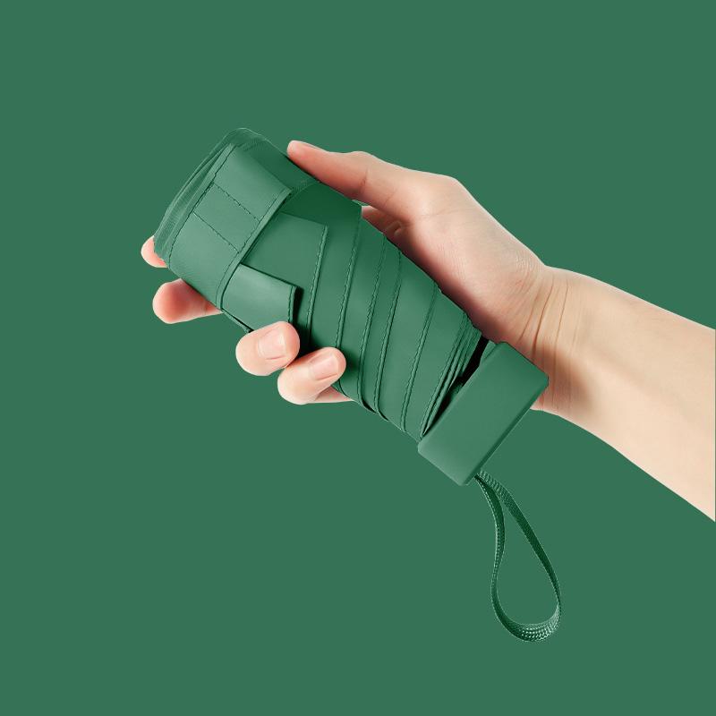 Mini Regenschirm Sonne Regen Taschen Reise Regenschirm UV-Schutz Vinyl Faltbarer Regenschirm Sonnenschirm Taschenschirm Kapsel