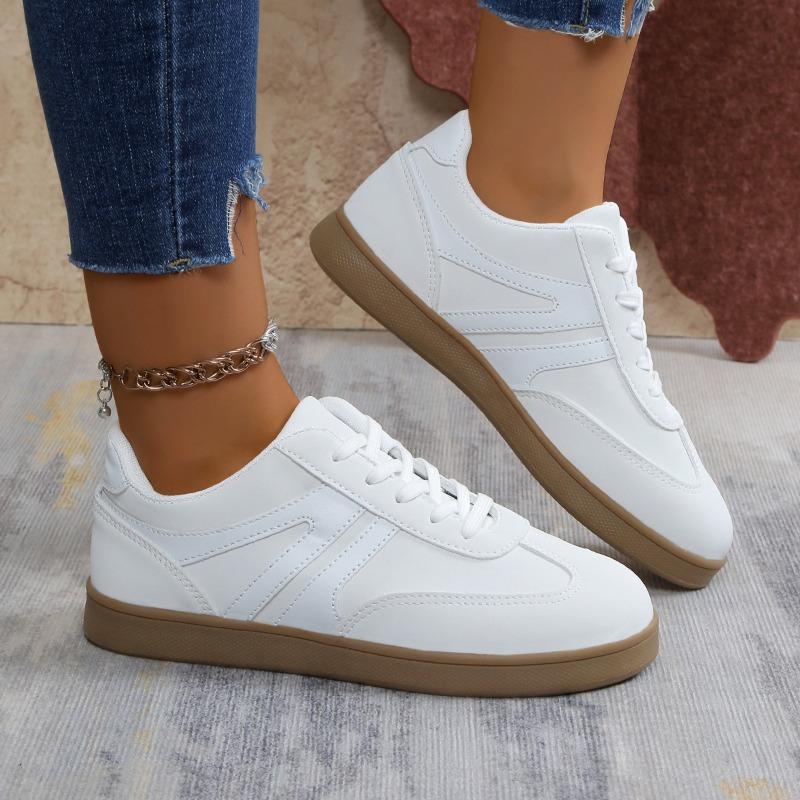 Large size white shoes women's new retro casual versatile fashion round head sports thick baseplate shoes