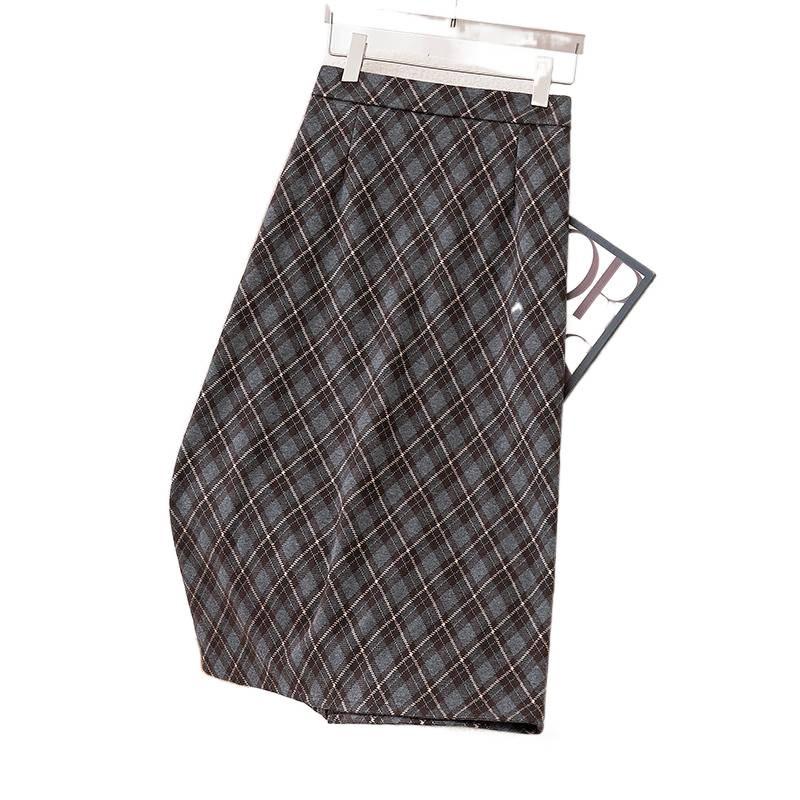 Women's Flocked Plaid Skirt 2026: Winter Elastic High Waist A-line Hip-Covering Skirt