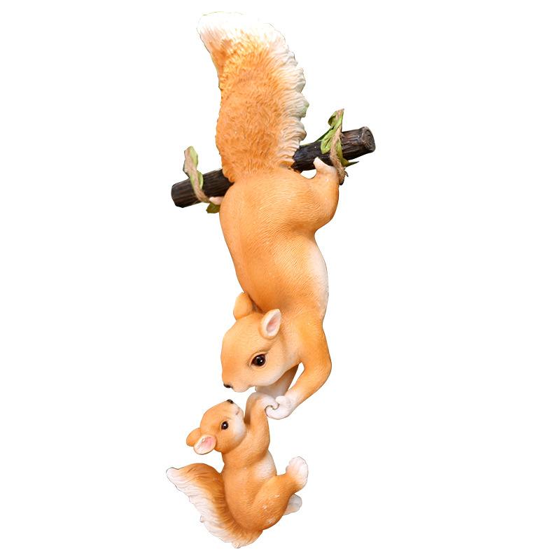 Resin Simulation Squirrel Pendant, Hanging Ornament for Garden, Flower Pot & Balcony