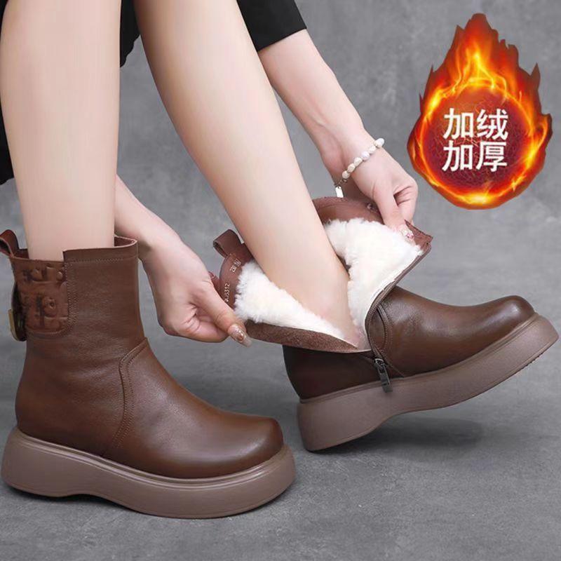 Snow Boots Women's 2025 Winter New Warm and Non-slip Short Boots Soft-soled High-top Thickened Thick-soled Waterproof Velvet Cotton Shoes