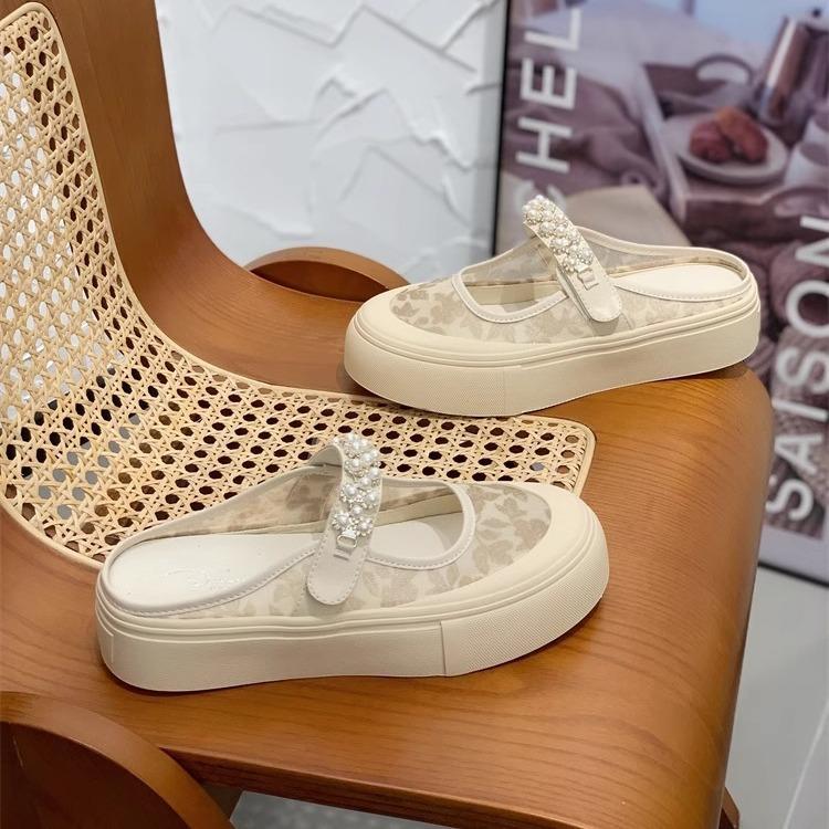 European Station Pearl Strap Baotou Half Tow Summer 2024 New Lace Mesh Breathable Flat Heel Casual Board Shoes