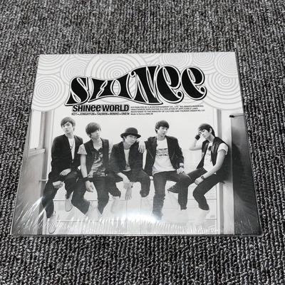 [USED] SHINee 1st Album - (B Version) Shinyao (New Product)