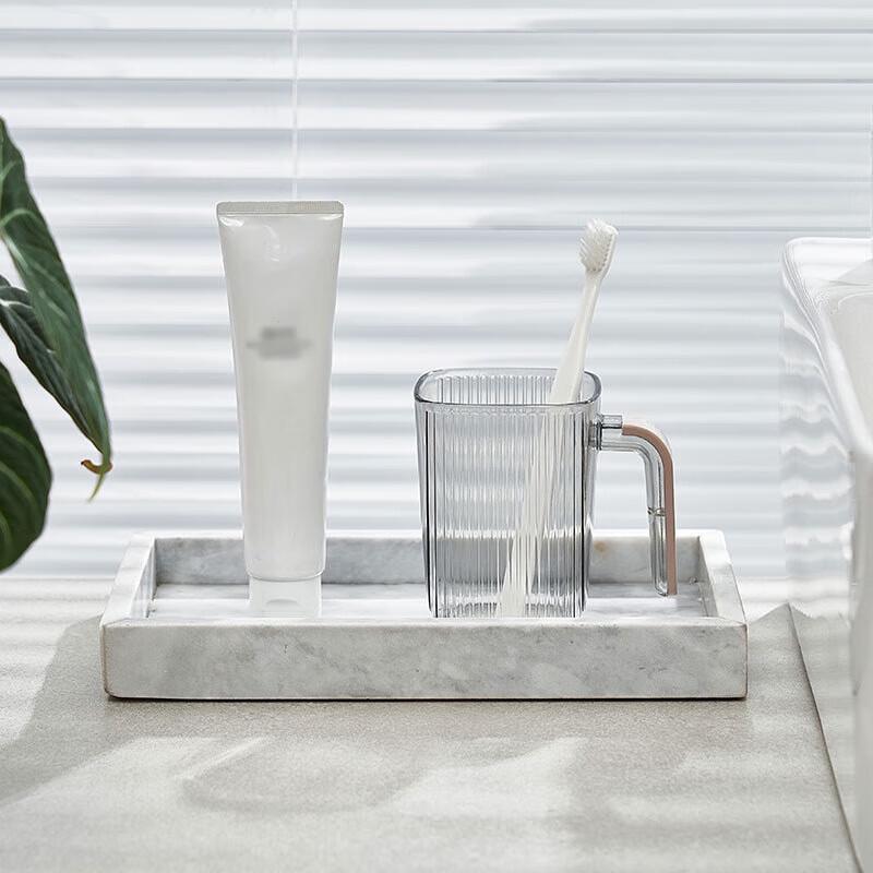 BDO Light Luxury Transparent Mouthwash Cup