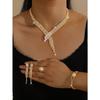 Elegante Set di Gioielli Geometrici in Zirconia: Collana, Orecchini, Bracciale, Anello