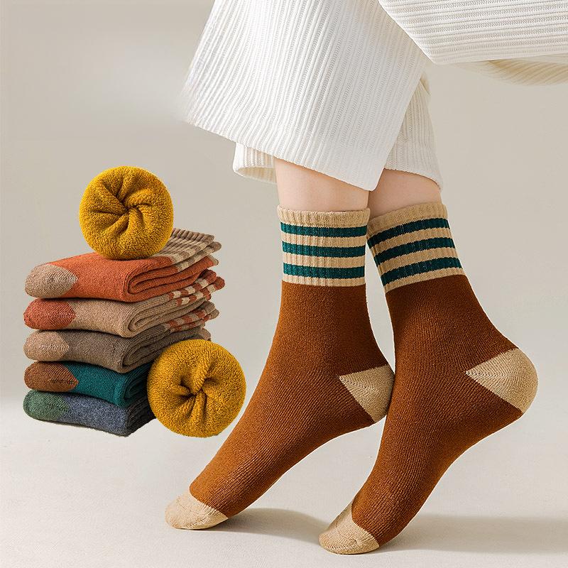 Women's Winter Socks Thick Warm Towel Socks Mid-tube Socks Floor Socks