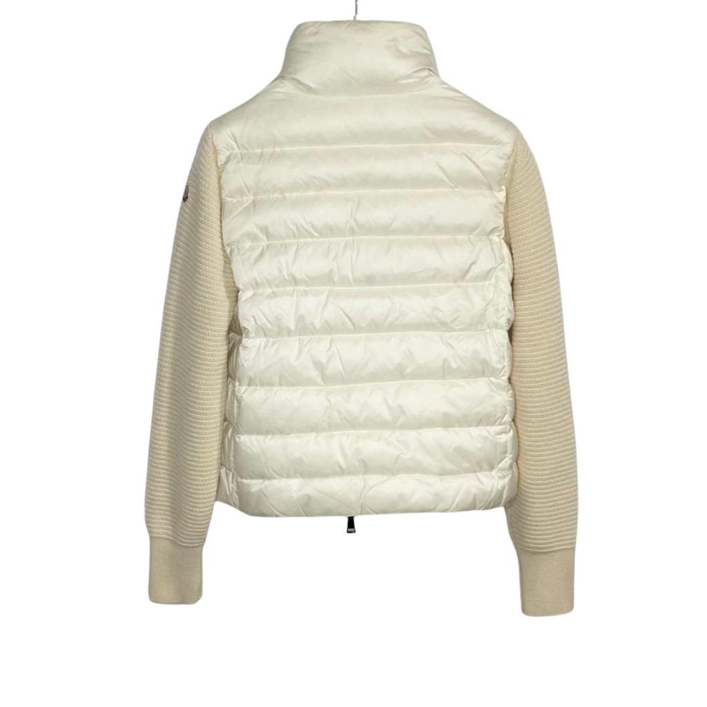 Moncler Biała dzianinowa kurtka puchowa damska rozmiar XS
