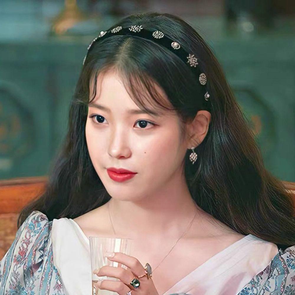 

Retro Crystal Wide Pearl Black Velvet Women Headband Korean Style Hair Hoop Sweet Hair Hoop