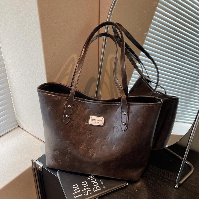 Large capacity bag women's autumn and winter retro versatile casual shoulder underarm bag commuter tote bag