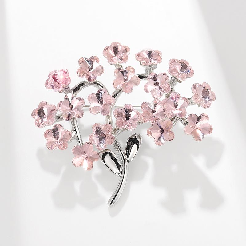 Ethnic Style Cheongsam Brooch: Pink Floral Forget-Me-Not Corsage - Perfect Valentine's Gift