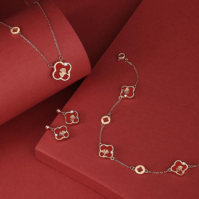 Tichya Four-Leaf Clover Necklace In Sterling Silver with Rose Gold and Red Agate Pendant for Women.