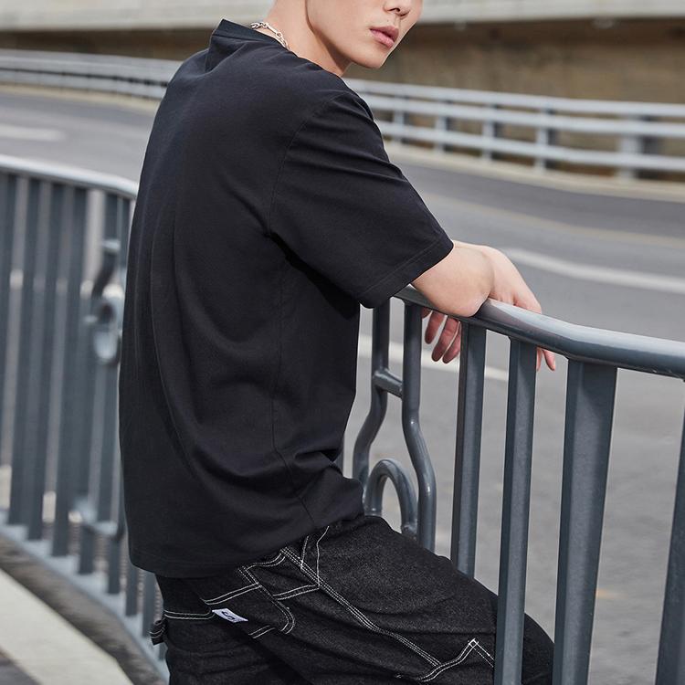 Li-Ning Sports Fashion Series Basketball Print Round Neck Short Sleeve T-Shirt Men Tops Black AHSR405-2