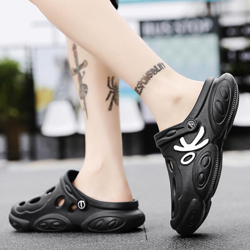 Men's Closed Toe Slippers 2026 Summer New Clogs Shoes Fashion Outdoor Beach Shoes Light Platform EVA Men's Sandals Flip Flops