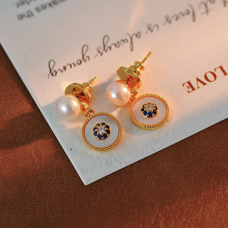 

Zircon pearl earrings retro court style stud earrings niche high-end earrings