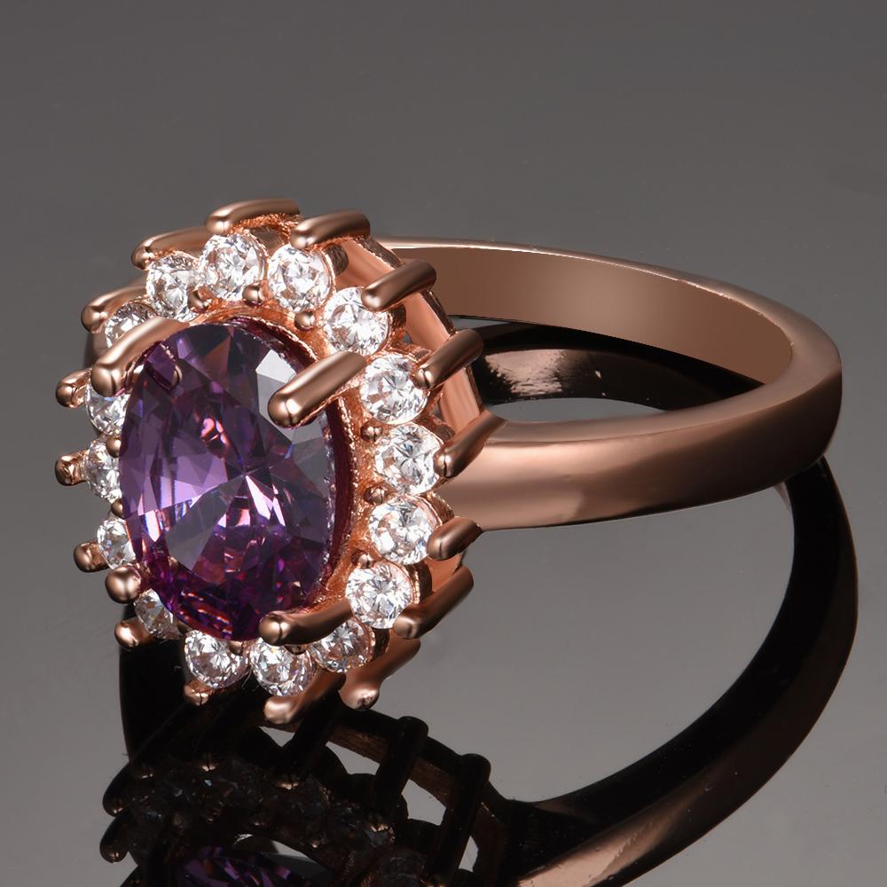 Rosegull Ametyst Ringer for Kvinner Elegant Lilla Smykker Ring Hot Sale Romantisk Bryllupsforlovelse Bursdagsgaver Engros