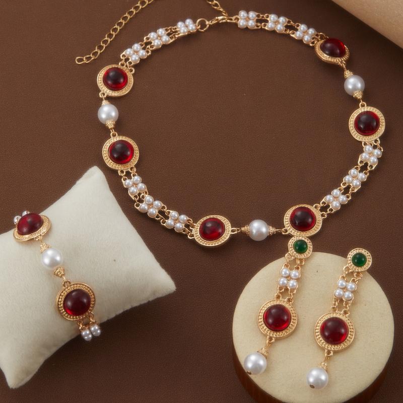 European and American  Geometric Imitation Pearl Pendant Necklace, Earring Bracelet, Women's Classic Trendy Jewelry Set