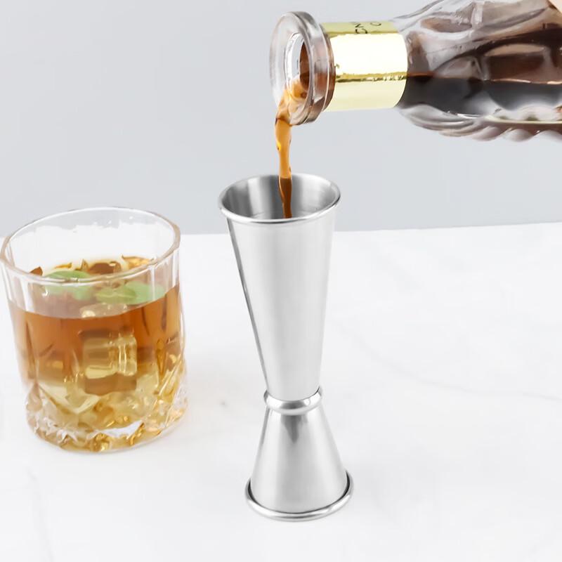 Doppelkopf-Cocktailmaßbecher-Set aus Edelstahl