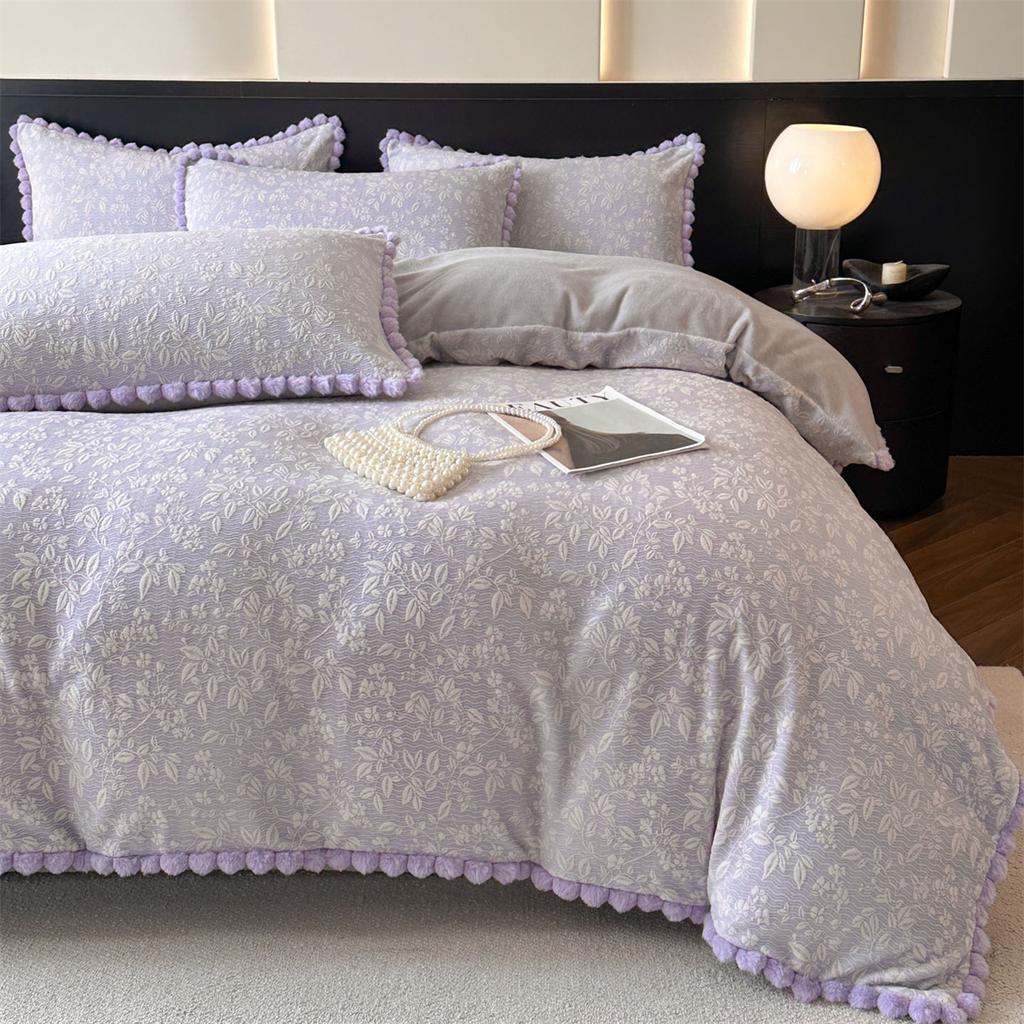 Autumn and Winter Milk Velvet Carved Warm Velvet Ball Thickened Warm Velvet Ball Honey Velvet Bed Set