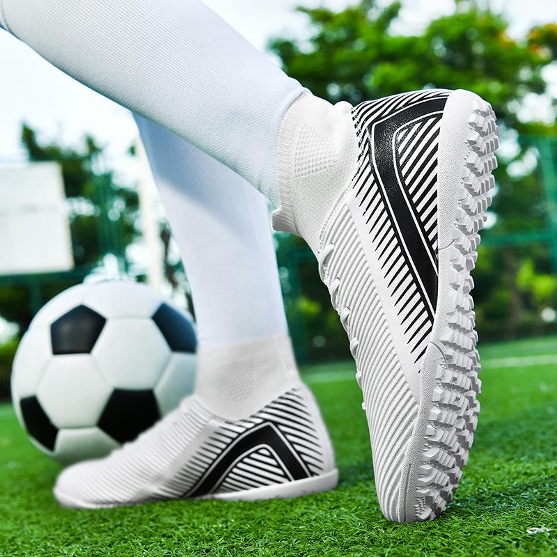 New Broken Nail Football Shoes Men'S Non-Slip Competition Sports Football Shoes Wear-Resistant Youth Training Shoes Men