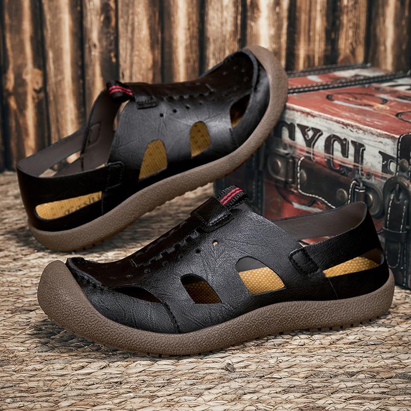 Fashion Breathable Soft Sole Slip-On Beach Shoes for Men Lightweight Walking Sandals Summer Outdoor Flats Men's Leather Casual Sandals