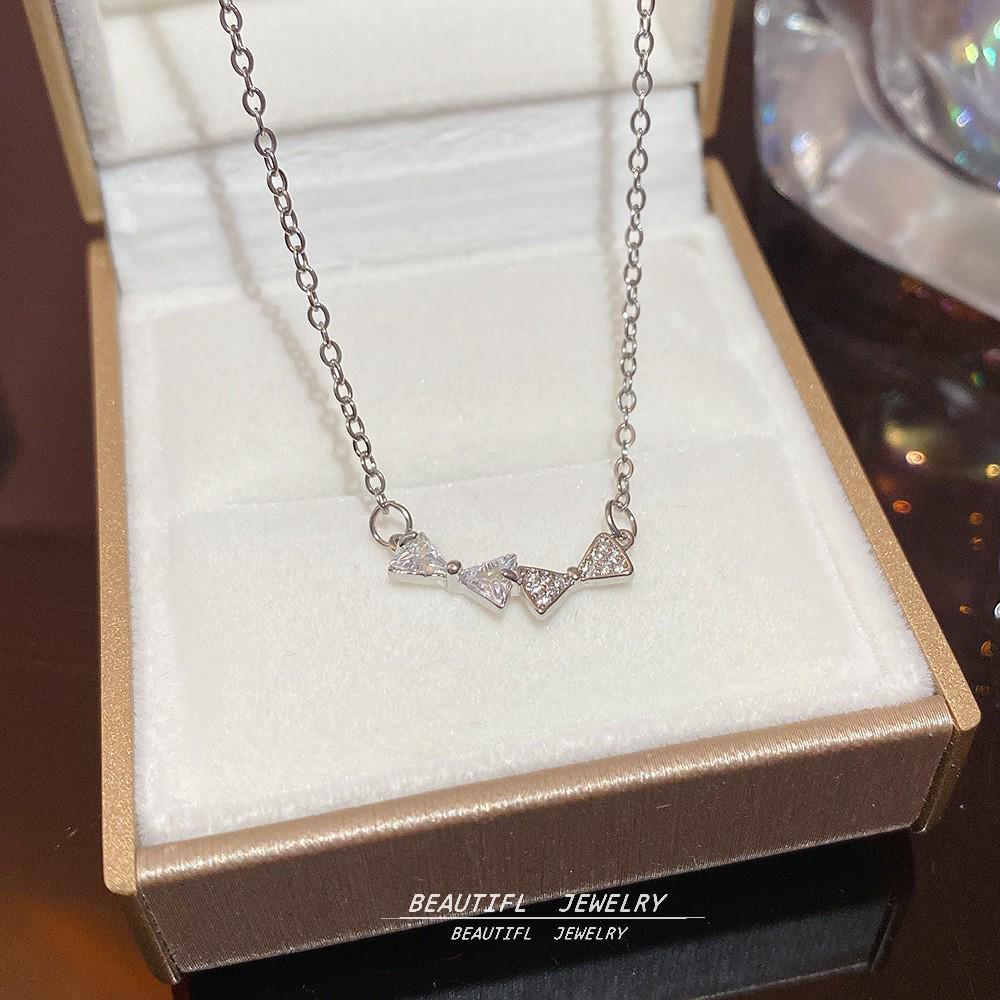 Exquisite Titanstahl Schlüsselbeinkette für Frauen - Schlichtes, elegantes und luxuriöses Design