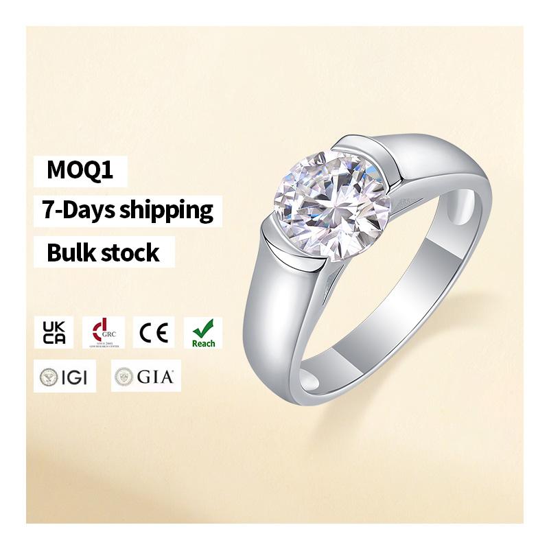 Bulk in Stock 925 Sterling Silver VVS D Five Stone Moissanite Ring for Women Engagement Wedding Diamond Ring
