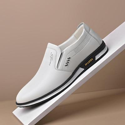 Scarpe casual da uomo bianche in pelle britannica slip-on taglie forti 2025
