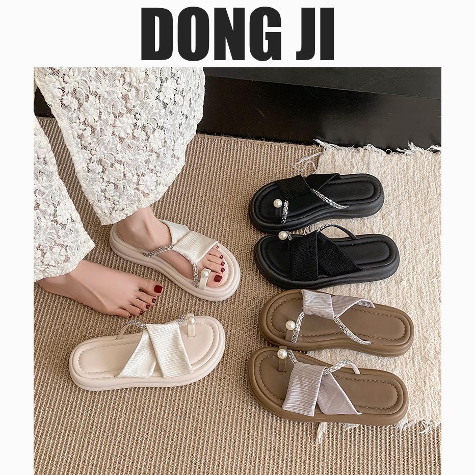 Thick-soled Slippers Women's 2025 Summer New Korean Version Outer Wear Niche Metal Flower Cover Toe Fashion Open-toed Cool Slippers
