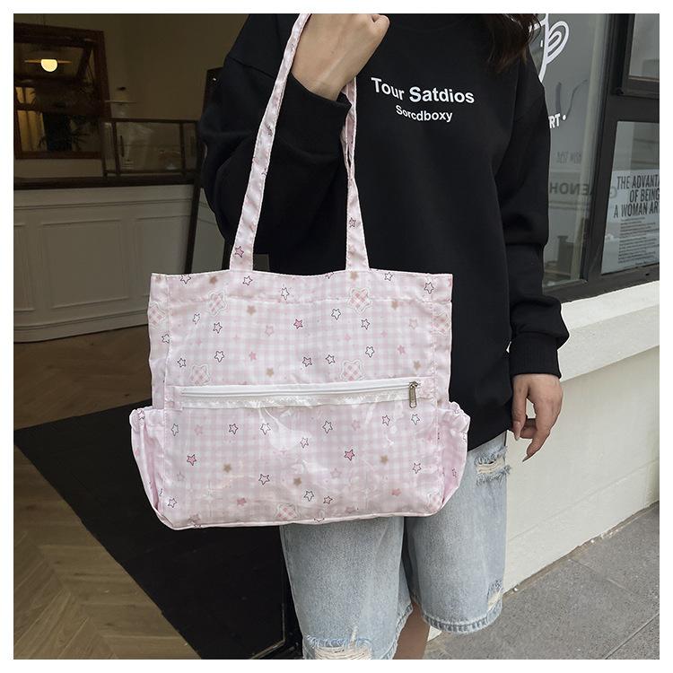 Japanese Style Polyester Shoulder Bag, Mint Green Star Print Tote with Zipper, Spacious Commute Bag for Women CLE