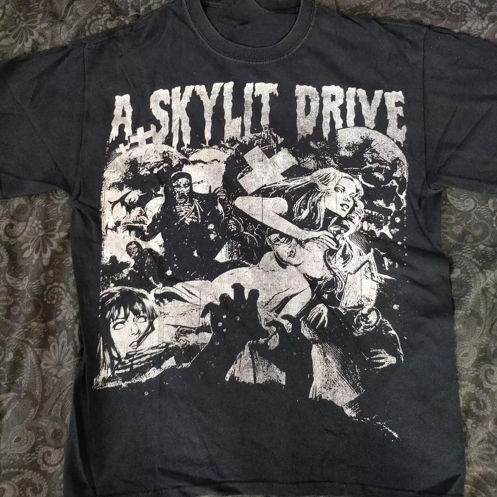 

A Skylit Drive Band Classic Black Cotton Unisex T-shirt Unisex T-Shirt XXXXL