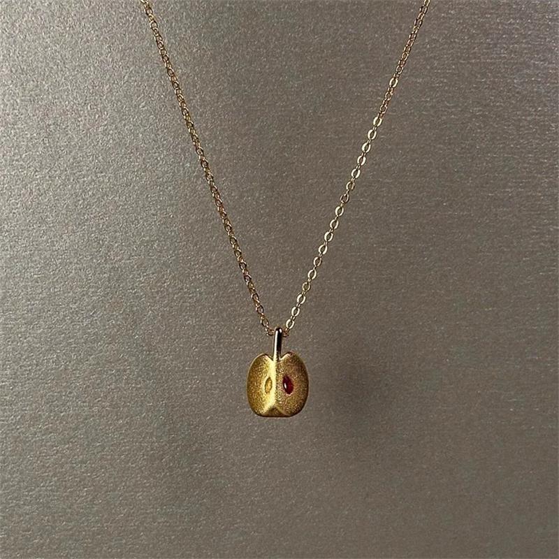 Red Zircon Apple Charm Pendant Necklaces For Women Creative Fashion New Delicate Collar Chain Jewelry Gift Party