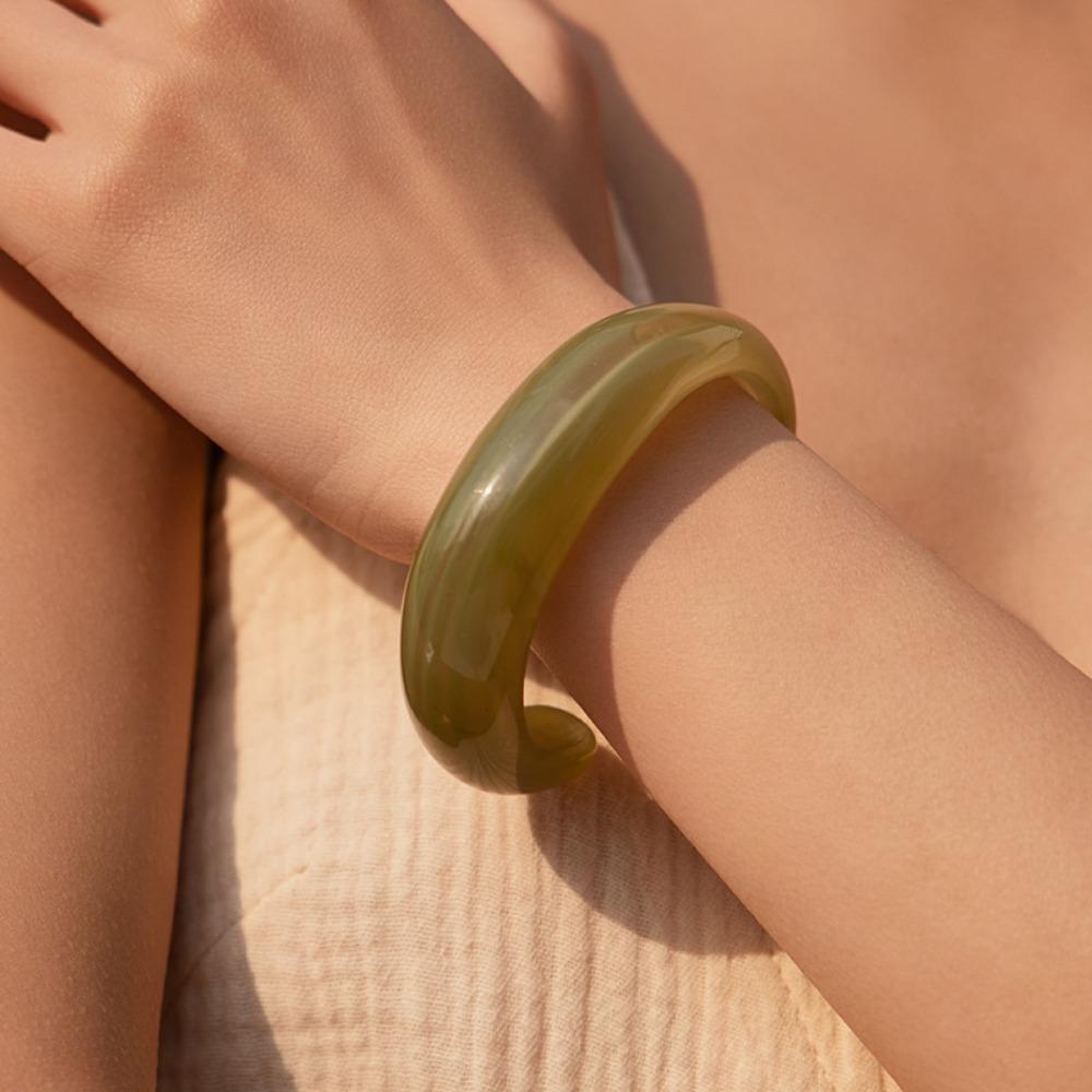 Offener Armreif Unregelmäßiger Armreif Acryl Retro Handring Übertriebenes Armband Modeschmuck
