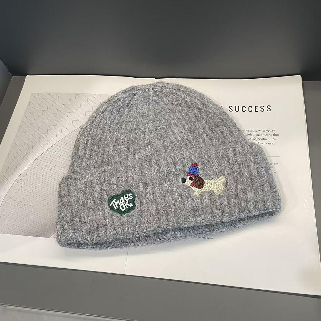 Korean Autumn and Winter New Puppy Embroidered Woolen Hat for Women with Big Head Circumference and Face Showing Small Pullover Knitted Hat
