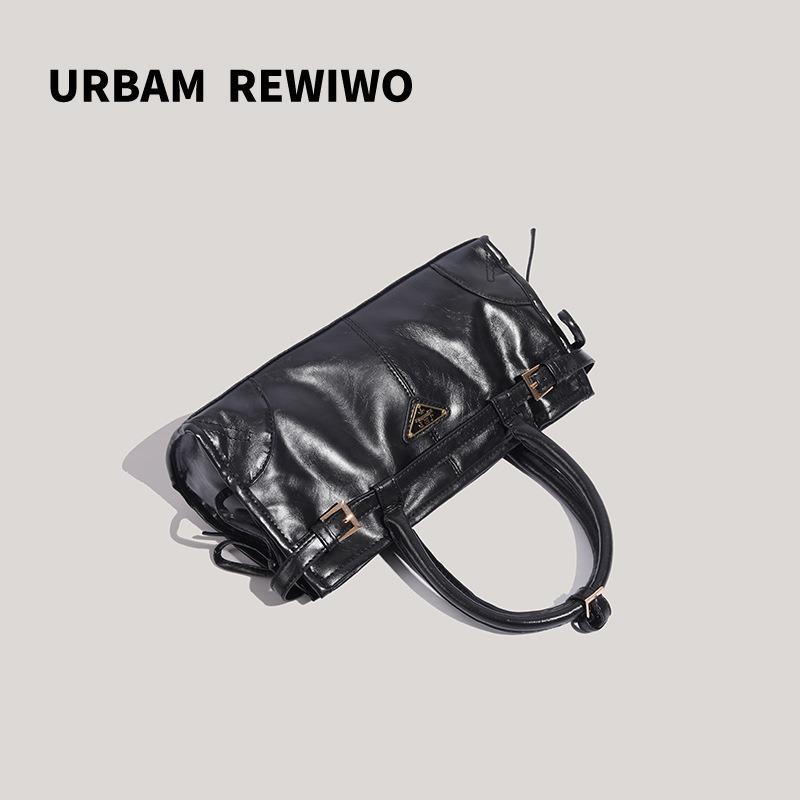 2025 New Fashion Versatile Handbag Underarm Bag Niche Design Tote Bag Textured Single Shoulder Crossbody Bag for Women