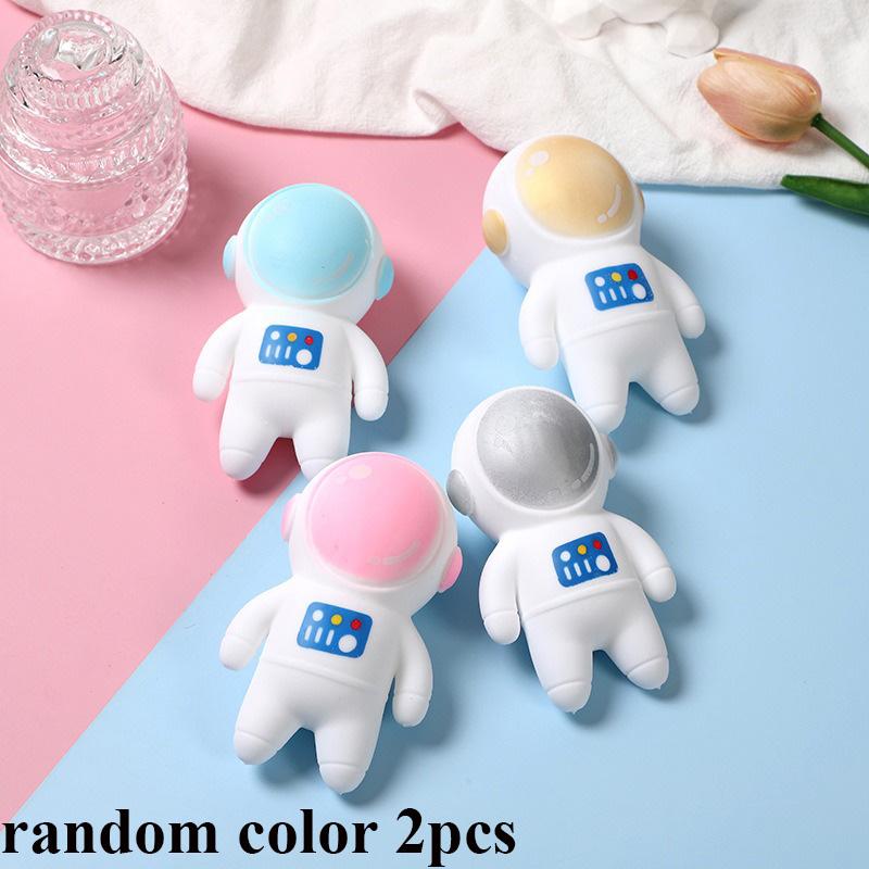 Creative Astronaut Squeeze Fidget Toy Venting Ball Pinch Decompression Anti Stress Squishy Toys For Birthday Gifts Party Favors