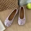 Yellow French retro light mouth split-toe flat-soled single shoes women's 2025 new spring soft-soled versatile Mary Jane shoes