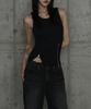 ETRE AU SOMMET Unbal Panel Open Zipper Point Sleeve (Black)