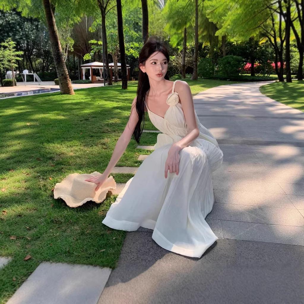 Source Sexy Backless Neck Skirt Women's Summer New French Temperament Super Fairy Seaside Vacation Dress
