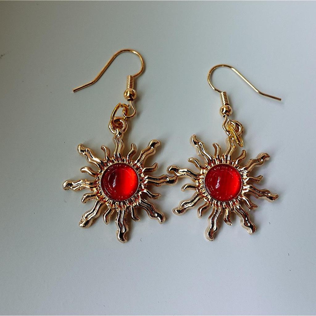 Gem Gothic Gold Sunflower Earrings: Y2K Fashion Dangle Earrings & Sun Necklace for Women, Sweet & Spicy Light Luxury Trend.