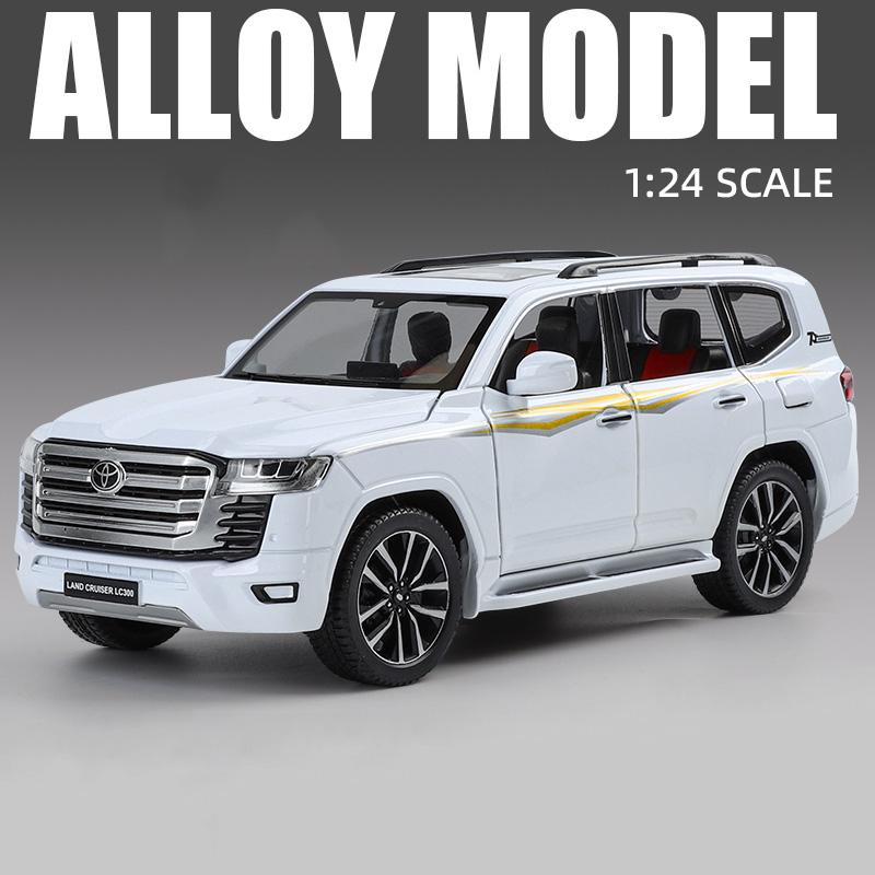 

1:24 Toyota Land Cruiser LC300 SUV Alloy Car Model Die Cast Toy High Simulation Sound and Light Model Vehicle Children Toy Car белый