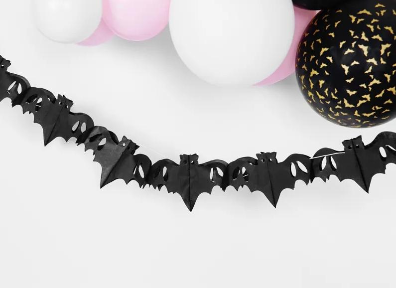 Bat Paper Garland Black 4M