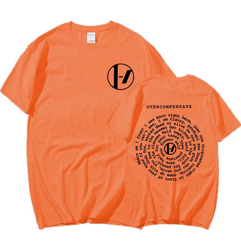 T-shirt con stampa del testo di Twenty One Pilots Overcompensate The Clancy World Tour 2025 Magliette Uomo Donna Moda Rock Hip Hop