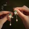 Elegant Ebony Flower Hairpin for Women – Ancient Style, High-End Feel, Simple Chinese Design, Perfect for Daily Use.