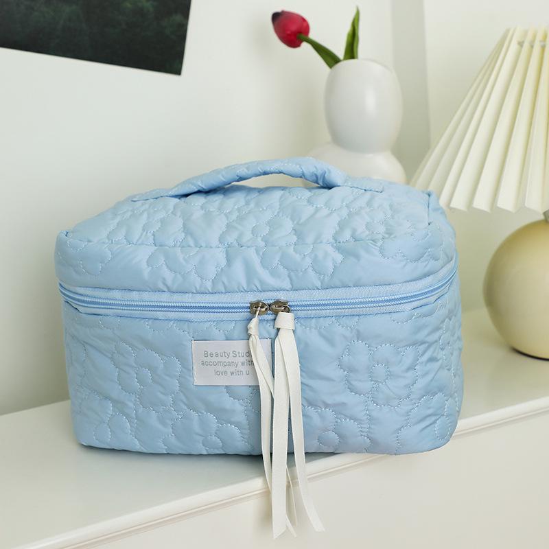 Quilted Cream Cloud Makeup Bag, Portable Handheld Cosmetics Storage, Large Capacity