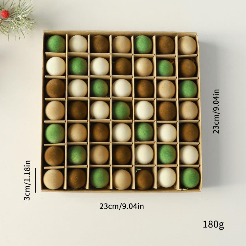 

Коллекция флокированных праздничных рождественских шаров разных цветов. Праздничный декор StyleA