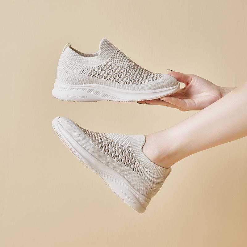 High Quality Slip-On Women Walking Shoes Mesh Lightweight Breathable Women Sports Shoes Fashion Rhinestone Wedge Sneakers Women