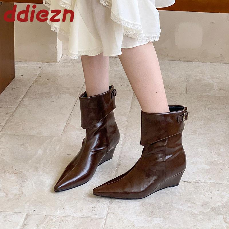 Fashion Fashion Pointed Toe Women Ankle Boots With Wedges Shoes Slip On Footwear Ladies Short Modern Boots Female Wedges Shoes