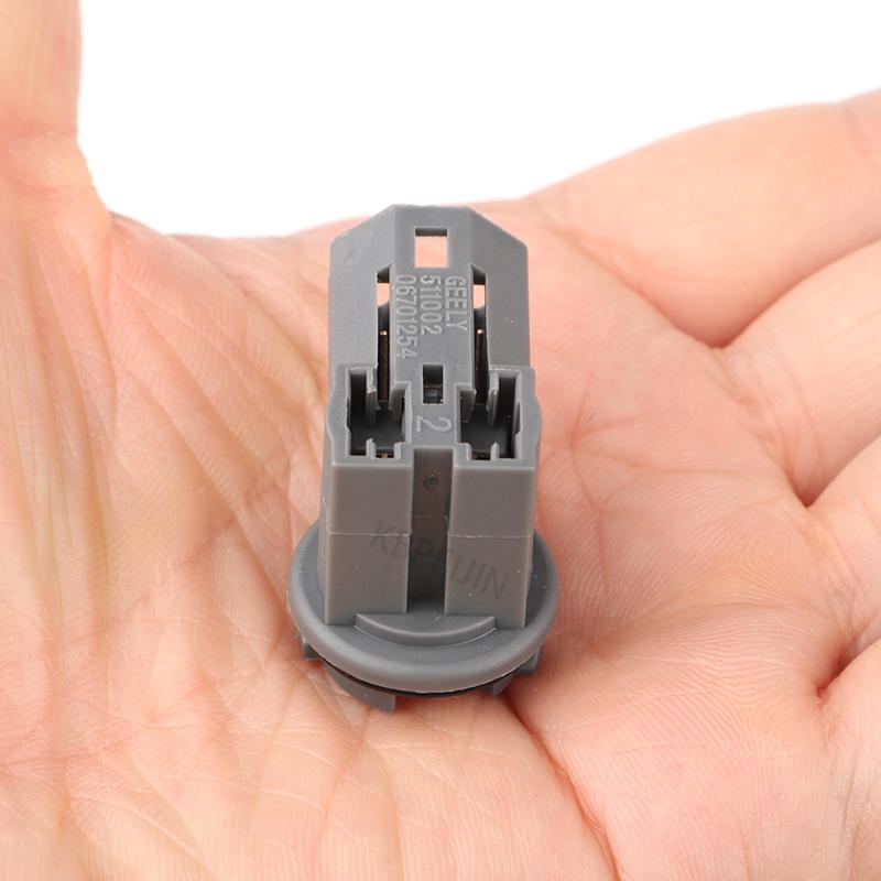 Tail Light Socket for Toyota RAV4 Corolla Geely T10 W5W Bulb Holder Car Lamp Replacement Parts 2PC