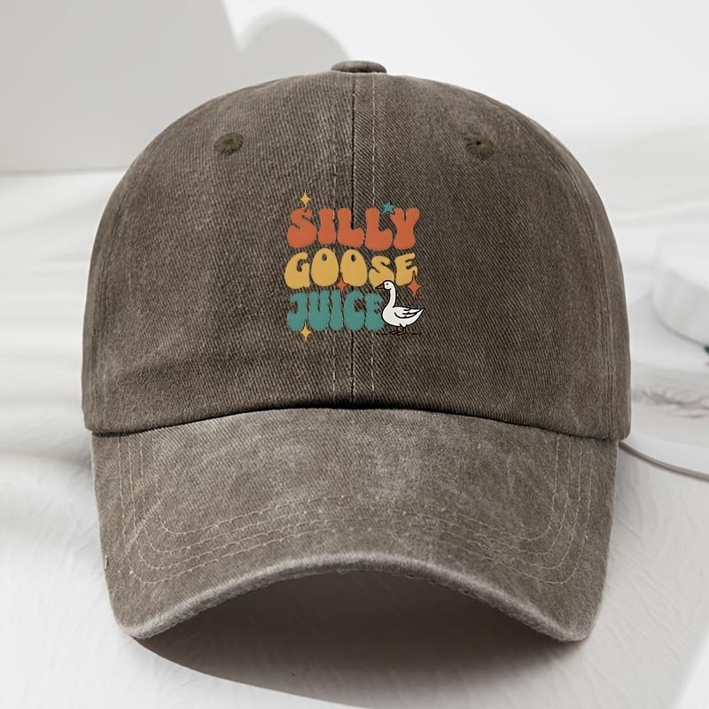 Cartoon retro style printed baseball cap suitable for men and women for daily casual outdoor wear and travel